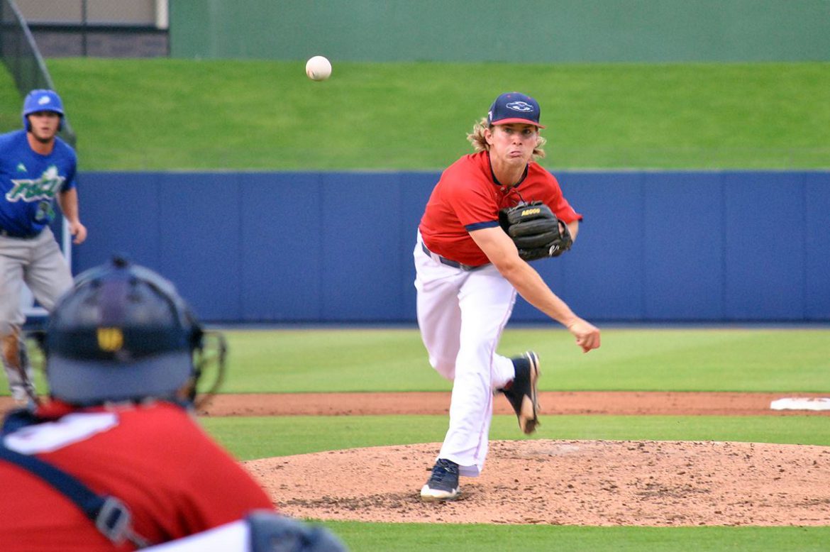 Home Cooking <div class='secondary-title'><span style='color:#818181;font-size:14px;'>FAU pounds Florida Gulf Coast 13-1 in home game played at the Ballpark of the Palm Beaches.</div>
