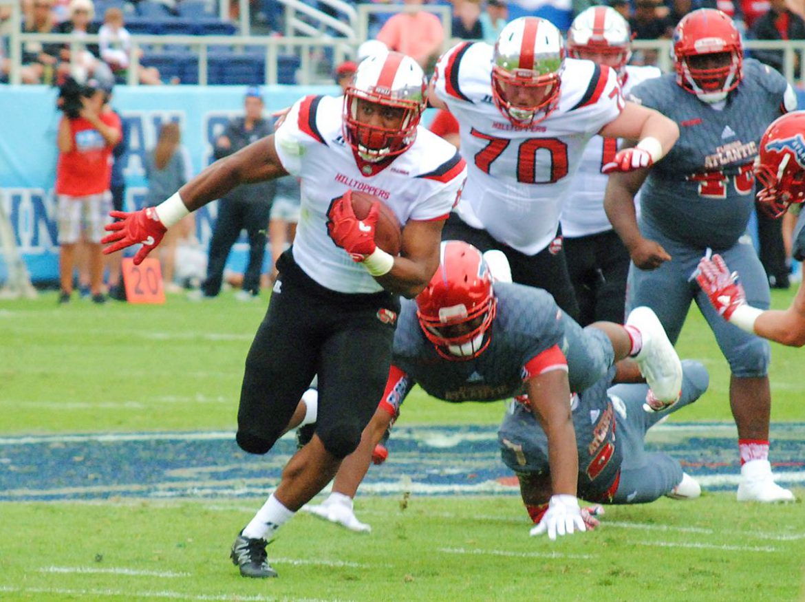 Photo Gallery:<br> WKU 52, FAU 3 <div class='secondary-title'><span style='color:#818181;font-size:14px;'>What does a 49 -point FAU loss look like? Here's our photo gallery from Saturday's game.</div>