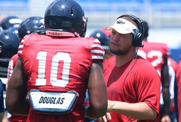 FAU FOOTBALL: Nysewander's Name Added to Walk-on Award - OwlAccess.com