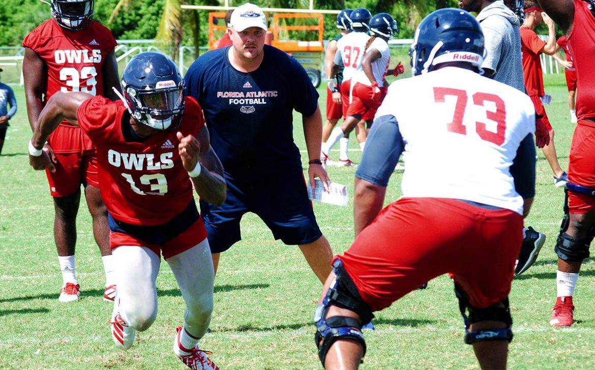 Mob Mentality <div class='secondary-title'><span style='color:#818181;font-size:14px;'>FAU's defense intends to play like an angry, ferocious mob this season. Actually, the Owls want to be The Mob.</div>