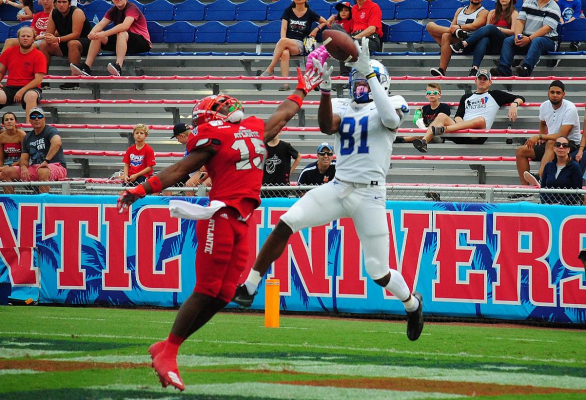 Four Play <div class='secondary-title'><span style='color:#818181;font-size:14px;'>FAU didn't play its best game of the season, but the Owls still had enough to extend their winning streak to four with a win over MTSU.</div>
